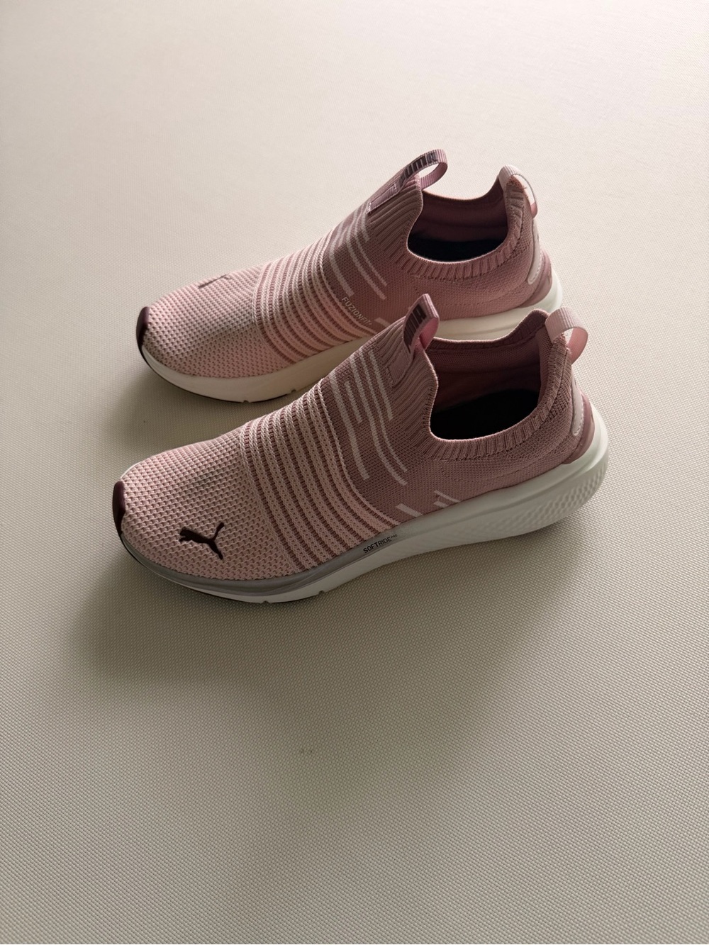 Puma Women's Slip-On Knit Sneakers - Blush Pink